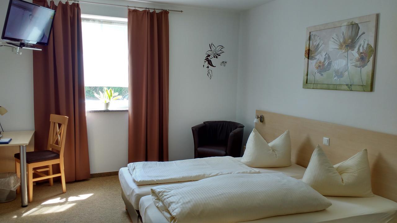 Hotel - Gasthof Erber Sinzing Exterior foto